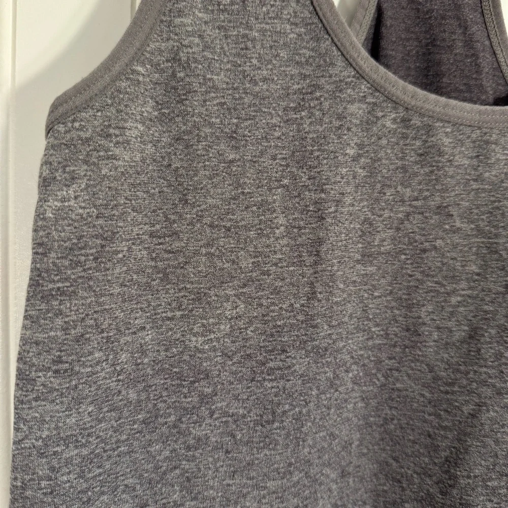 Marilyn Monroe Heathered Gray Activewear Form Fitted Tank Women’s Size XL - Picture 4 of 5